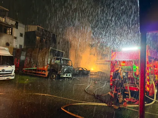 台南大爆炸13傷！黃偉哲：40戶屋損壞 災民安置於寺廟