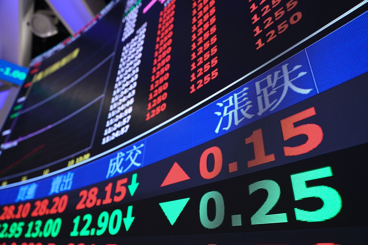 台股飆3186點創新高紀錄!法人:籌碼清洗完成 反彈行情可期