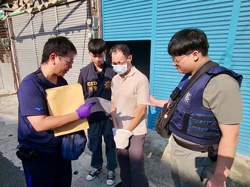 「宅男毒販」住處改造成據點　警起出安非他命還有「情趣娃娃」