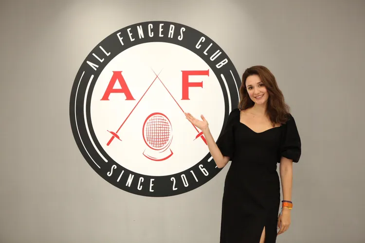 瑞莎今天出席開幕活動。All Fencers Club傲智劍擊俱樂部提供