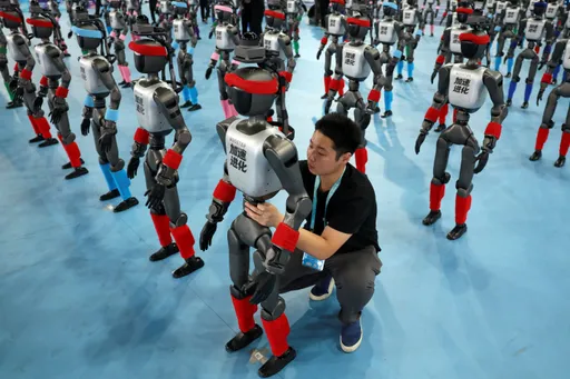 世界人形機器人運動會北京開幕　逾2000台機器人同場競技