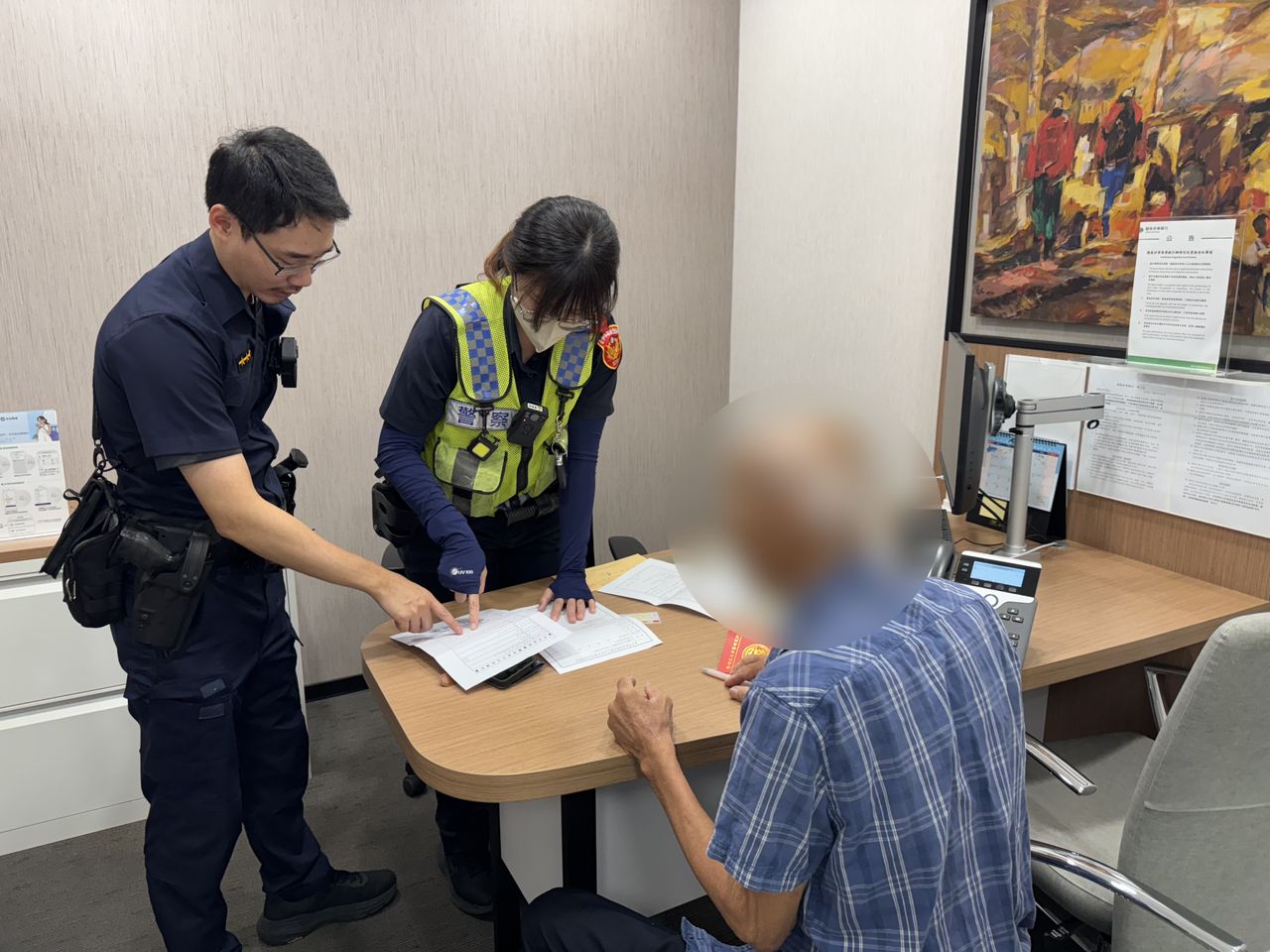網路買藥買到詐...7旬男給帳戶、證件 財損又成人頭帳戶