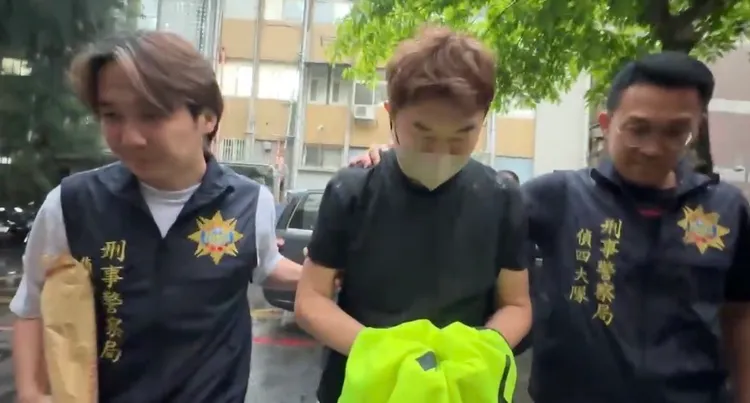 愛情詐團主嫌黃建豪經檢察官訊問後，遭聲押禁見。讀者提供