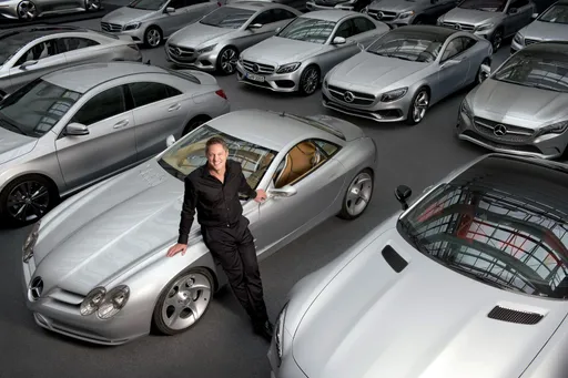 Mercedes-Benz設計傳奇Gorden Wagener 9月訪台　百輛G-Class中正紀念堂排字致敬