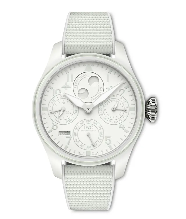 IWC大型飛行員萬年曆Ceralume®腕錶 （型號 IW505801）。品牌提供