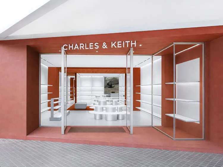 CHARLES & KEITH台北南西店面。品牌提供