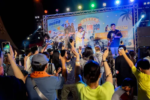 「白海豚」攪局！桃園永安漁港星繽樂8/8場次延期　曾心梅8/15接棒開唱