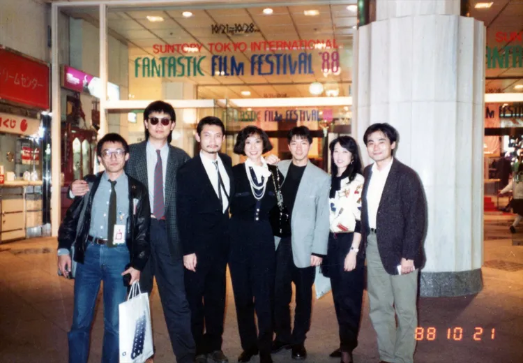 1988年10月，施南生（左四）同徐克（左三）携《倩女幽魂》赴日本東京電影節參展。翻攝南生安歌ENCORE NANSUN網站