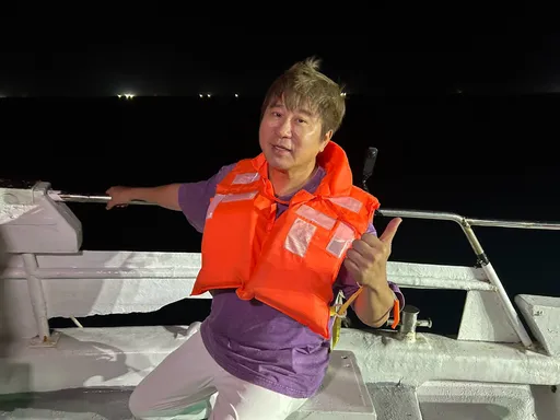 胡瓜體驗蹦火現場！　笑喊「我比較喜歡吃小卷」險脫離行程