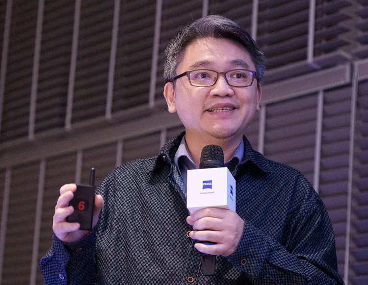 陳祐瑲院長指出，透過長期的眼軸長量測與定期追蹤，能敏銳掌握孩子眼球的微細變化，讓近視防護從「及早發現」進化為「提前介入」。