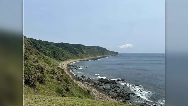 登山協會申請核准的活動區域，是溪仔口至出風鼻海岸區域。墾管處提供