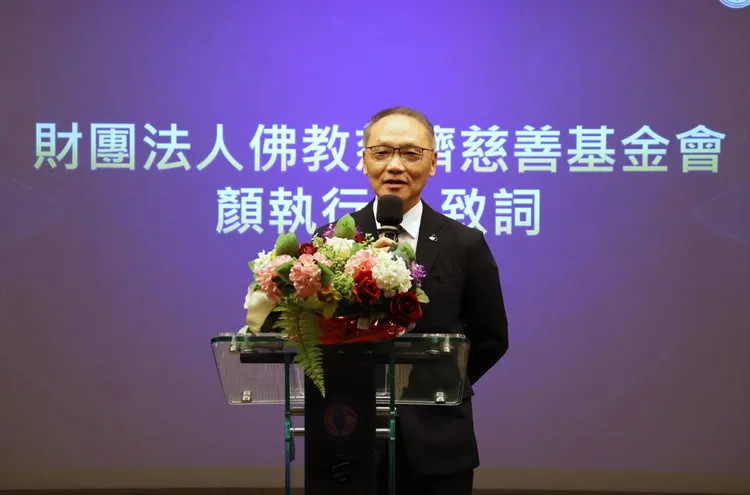 顏博文2017年從聯電執行長退休後，隔年即擔任慈濟基金會執行長，震撼科技業與宗教界。翻攝慈濟臉書