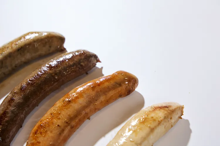 以生鮮肉品製作的歐式手工肉腸。業者提供
