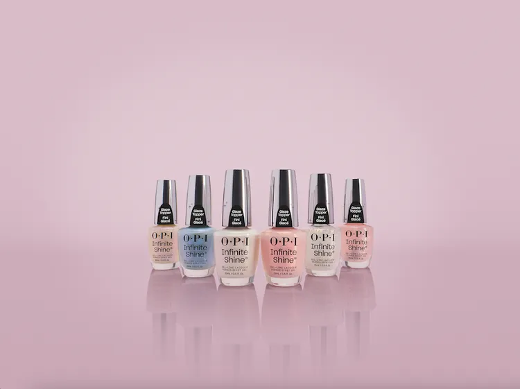 OPI推出Glaze it Your Way如膠似漆釉光系列。品牌提供