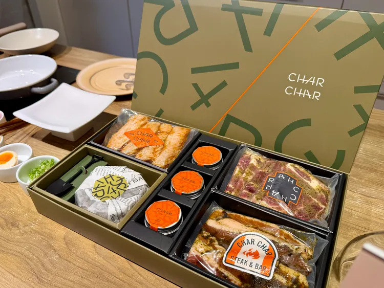 中秋禮盒「CHAR CHAR MOON月光恰恰」。莊偉祺攝