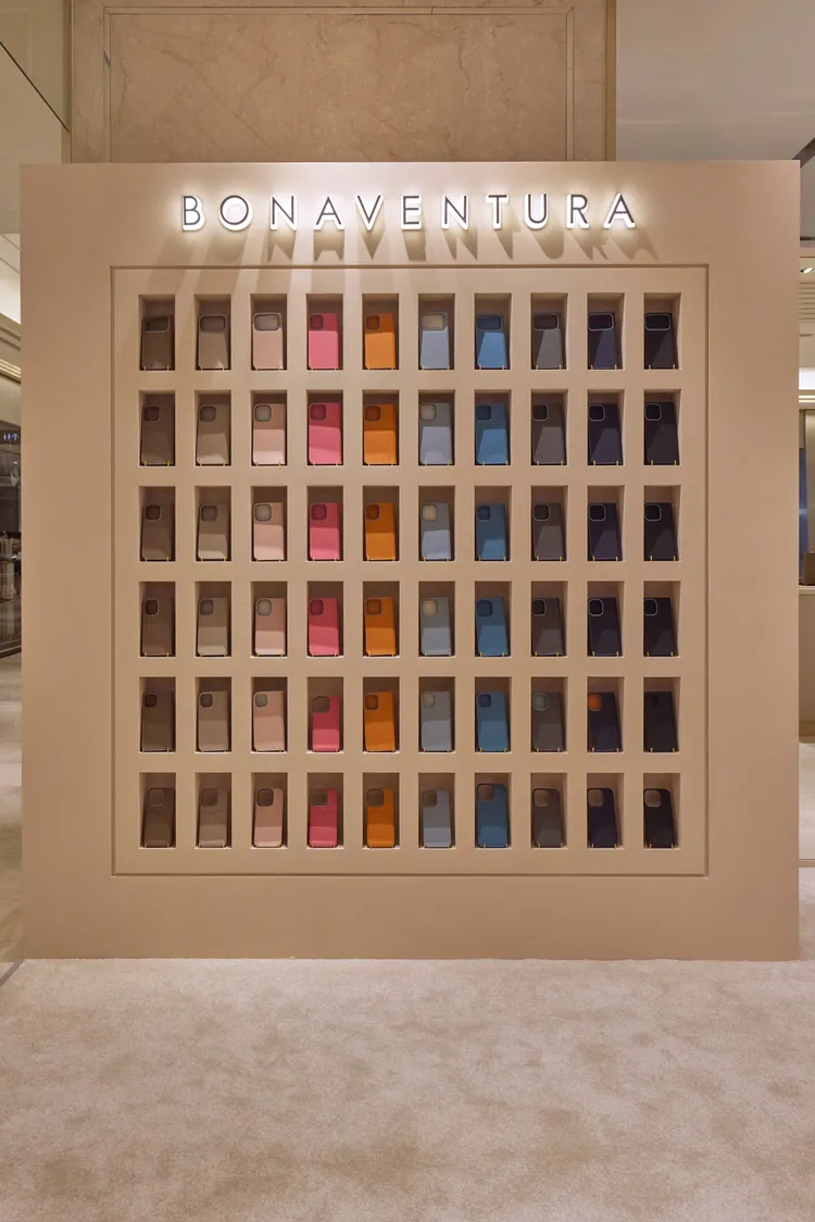BONAVENTURA快閃店擺出一整面手機殼牆。品牌提供