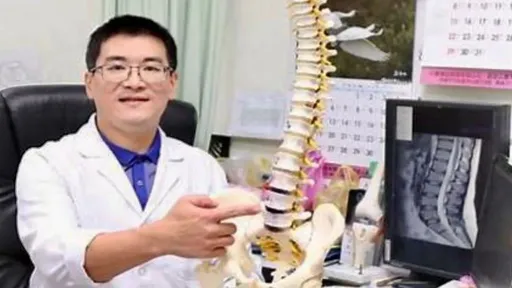 趙建銘進駐台中開診所？徵護理師月薪4萬起　議員：更歡迎陳幸妤來