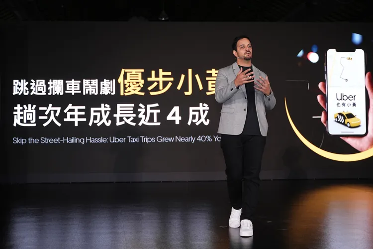 Uber台灣總經理莫德安（Cesar Molina Leguia）指出，「優步小黃」年趟次已較去年成長近4成。彭欣偉攝