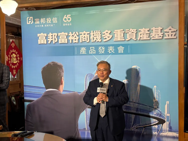 富邦投信董事長黃昭棠。呂承哲攝