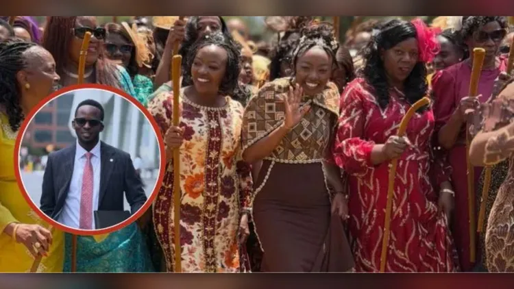 肯亞總統女兒（揮手者）出嫁，有一段傳統儀式。kenyans