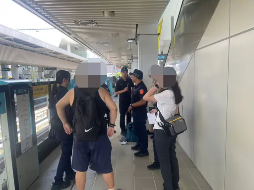 捷運三鶯線有人「持美工刀」衝突！乘客全疏散　北大往頂埔停駛