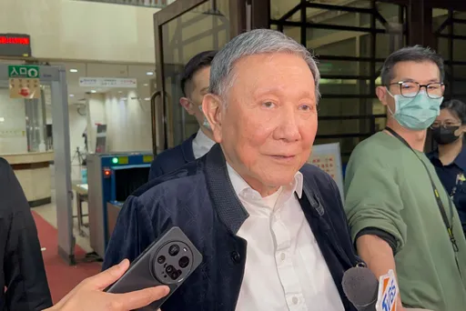 沈慶京藉武俠小說諷北檢抹黑　自認從未失卻過「誠信」2字