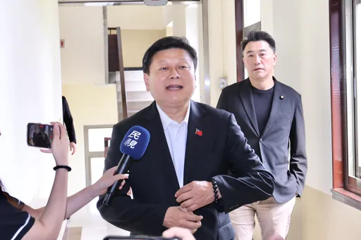 為何缺席惹怒韓國瑜？傅崐萁：不忍心看院長被民進黨糟踏