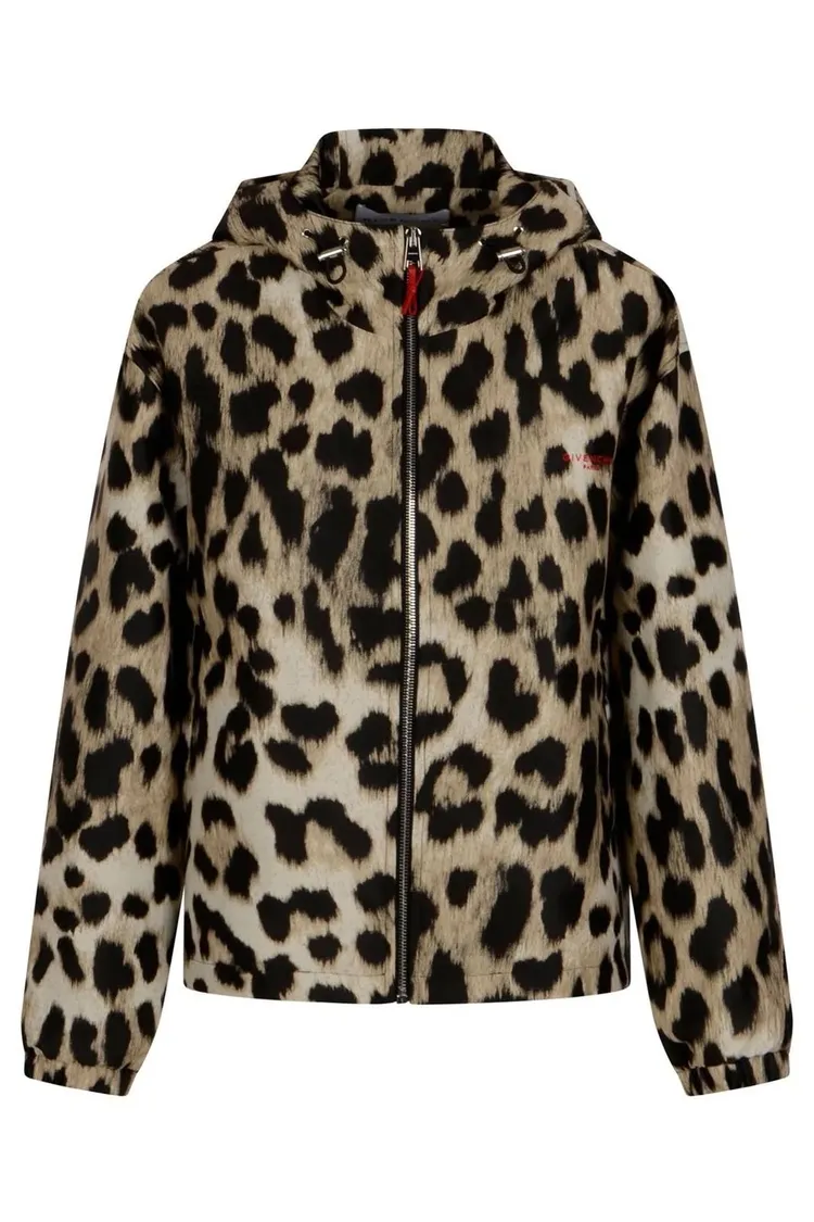GIVENCHY連帽夾克，12萬6000元。品牌提供