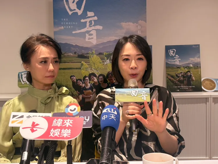 潘儀君（右）社恐到不敢出門，左為黃婕菲。王思穎攝