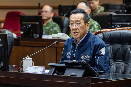 漢光42號演習　顧立雄赴衛戍指揮部指揮所視導 