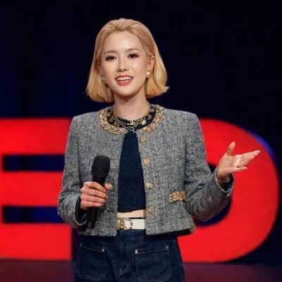 孫宇晨前女友曾穎。翻攝曾穎X