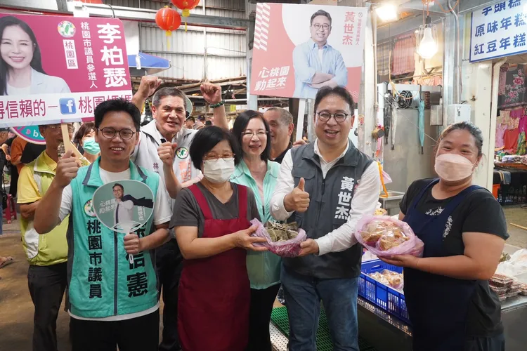 黃世杰走訪南門市場。黃世杰團隊提供