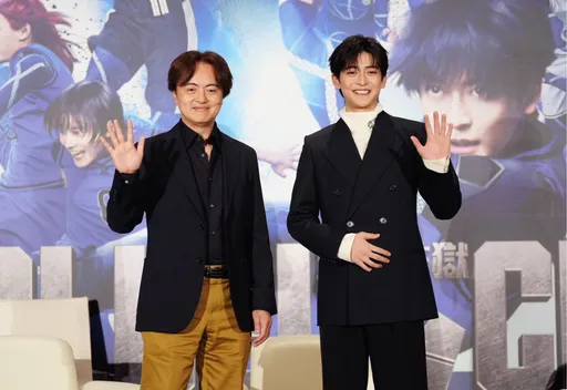 高橋文哉相約K泡澡「2週見一次」！笑曝《藍色監獄》沐浴戲狂操肌