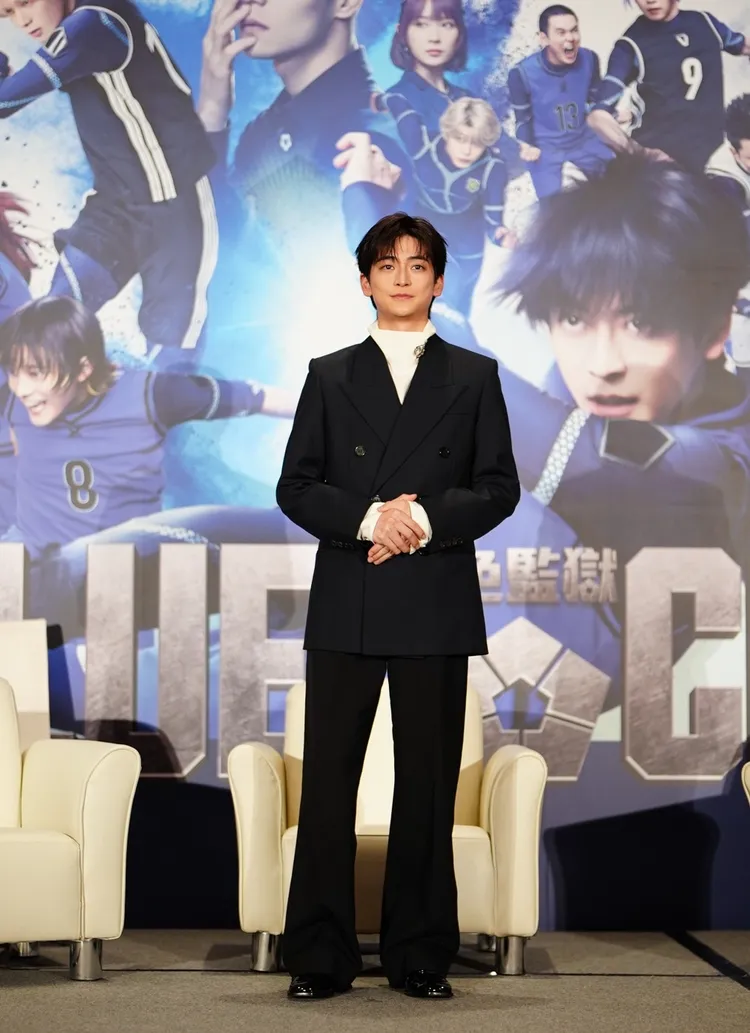 高橋文哉飾演「潔世一」，來台希望吃到演員好友推薦的美食。攝影中心攝