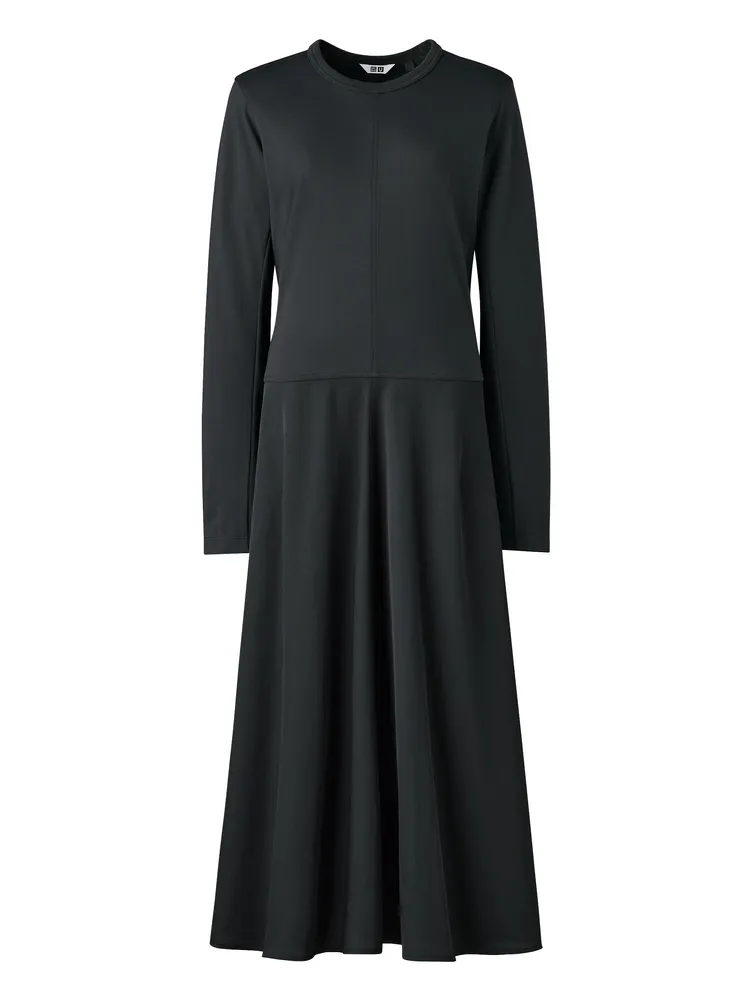 Uniqlo U系列緞面拼接洋裝，1290元。品牌提供