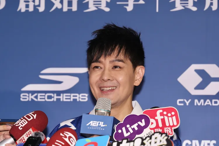 林志穎被問到兒子Kimi長相備受關注時，高EQ護兒。莊宗達攝