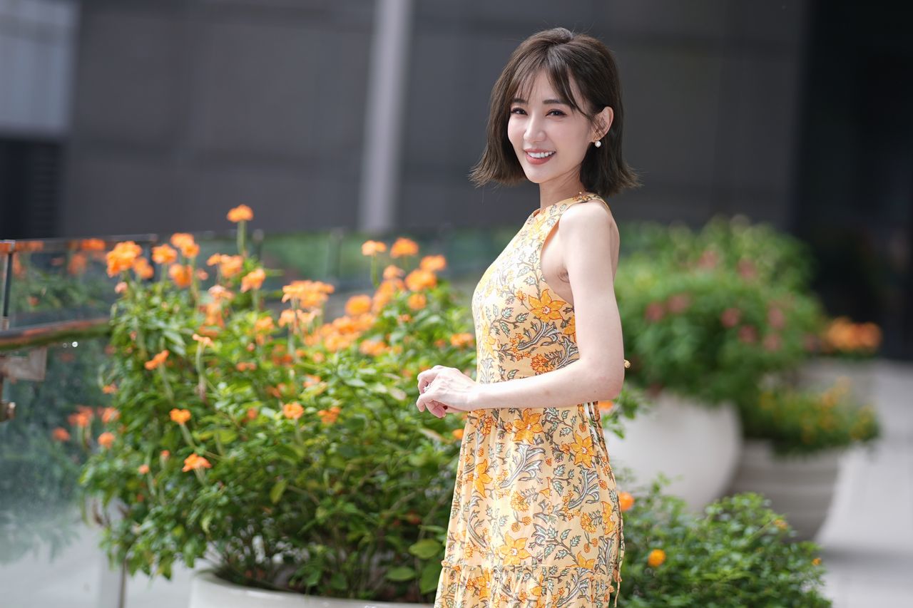 羅巧倫甜蜜認愛髮型師!沒生子計畫樂當男友小孩後媽