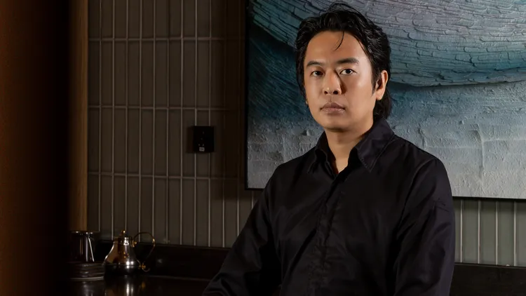 享有「台北最難訂位鐵板料理」美譽的 Will's Teppanyaki 主廚 Will，此次特別為新北北海溫泉洲際酒店打造限定 Family Blessing Dinner 婚前家宴，以北海岸當季食材演繹金山風土滋味。新北北海溫泉洲際酒店提供