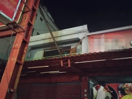北投林家排骨驚傳氣爆！玻璃碎滿中央北路　疑瓦斯外洩釀火災幸無人傷