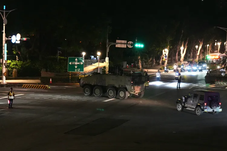 國軍「漢光42號」實兵演習 憲兵部隊戰備偵巡演練 雲豹裝甲車。彭欣偉攝