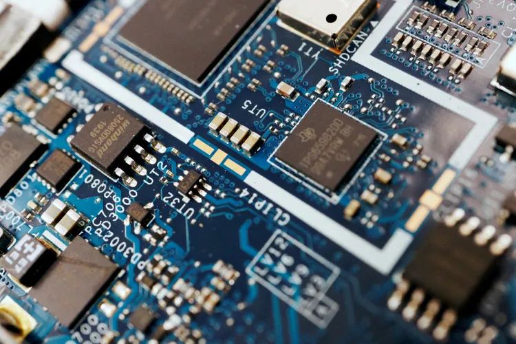 安聯00412A獲准募!瞄準亞洲半導體商機 鎖定AI、HPC三大成長趨勢