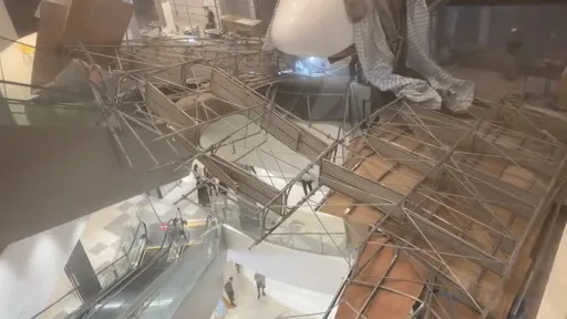 南港LaLaport鷹架天花板墜落傷人　北市建管處開罰30萬元