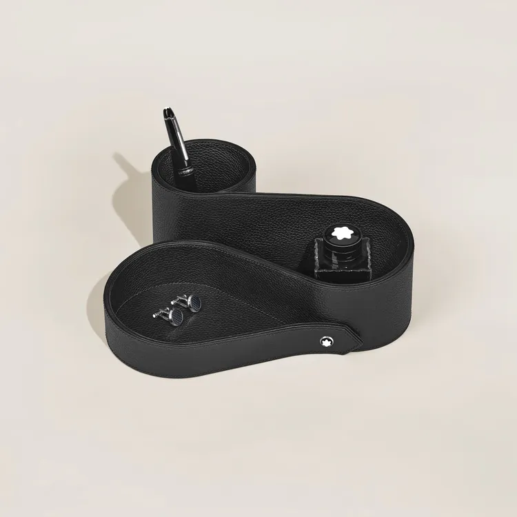 MONTBLANC Arpeggio收納盤，Grain皮革，3萬6400元。品牌提供
