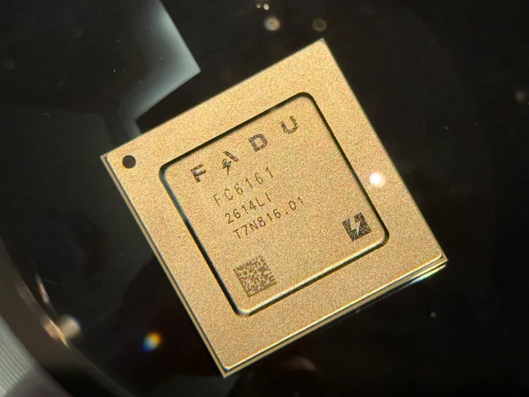 FADU 展出最新 Gen6 SSD 控制器。呂承哲攝