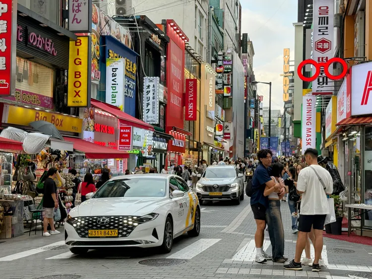 韓國網路普及也要注意eSIM是否能正常使用相關App。攝影中心