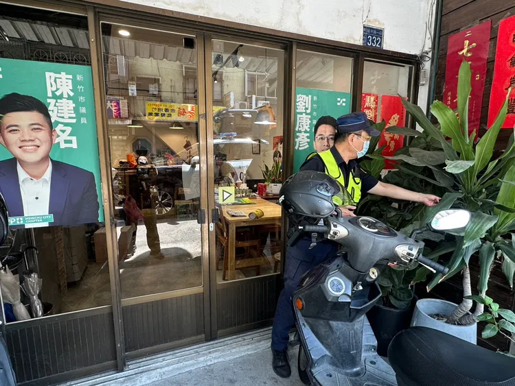 竹市警加強候選人服務處巡查。新竹市第一警分局提供