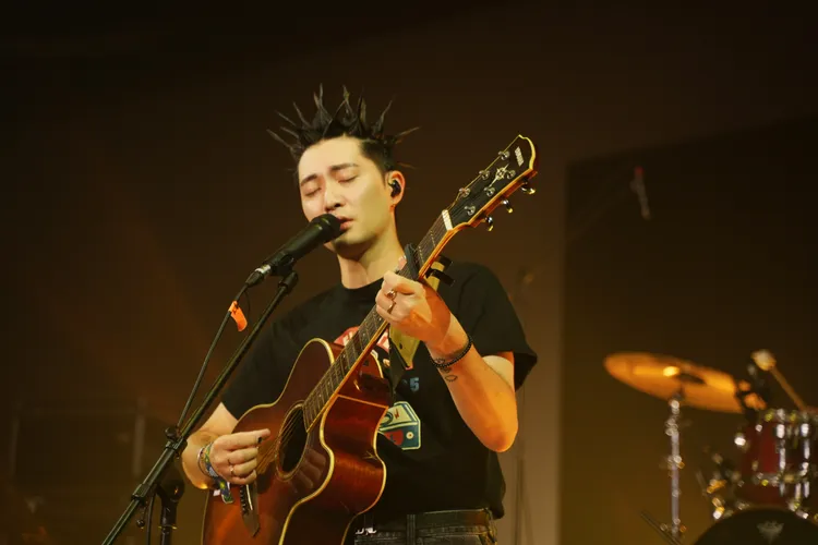 高真將投入明年新專輯的準備工作。台視提供