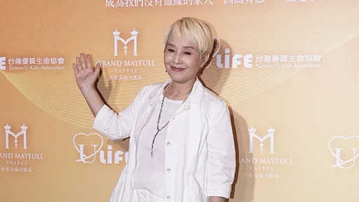 李明依挺蔣萬安被罵翻！再發聲：我一定說對了什麼