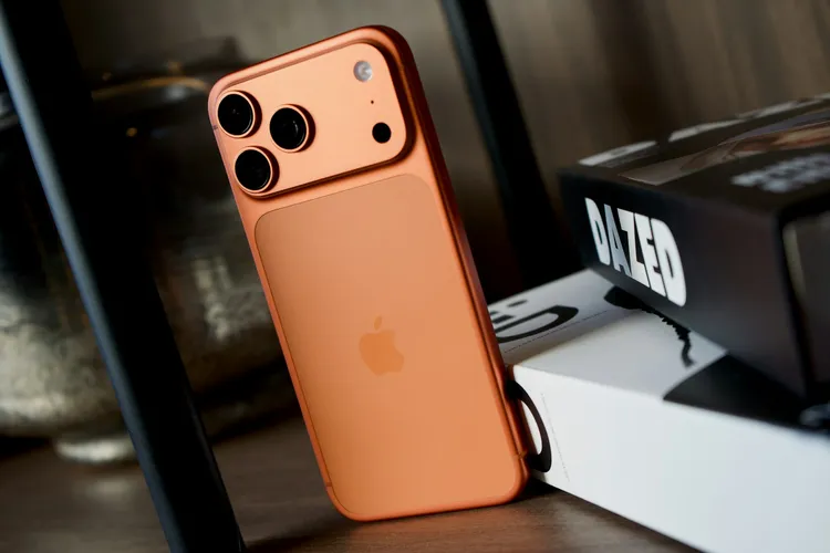 連鎖通信通路推出iPhone 17 Pro出清降2.6千。傑昇通信提供