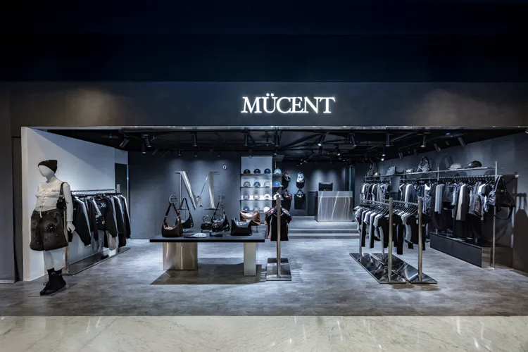 MUCENT於新光三越台北南西店三館設立全台首間實體門市。品牌提供